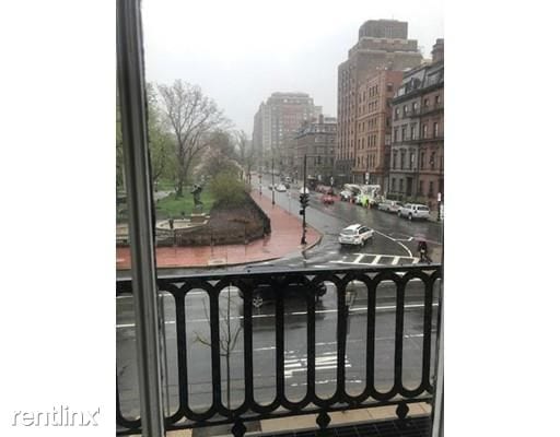 Building Photo - 93 Beacon St