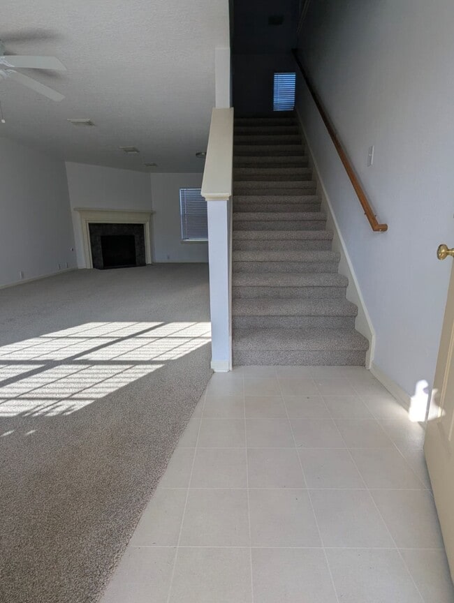 Foto del edificio - 13422 Sarento Village