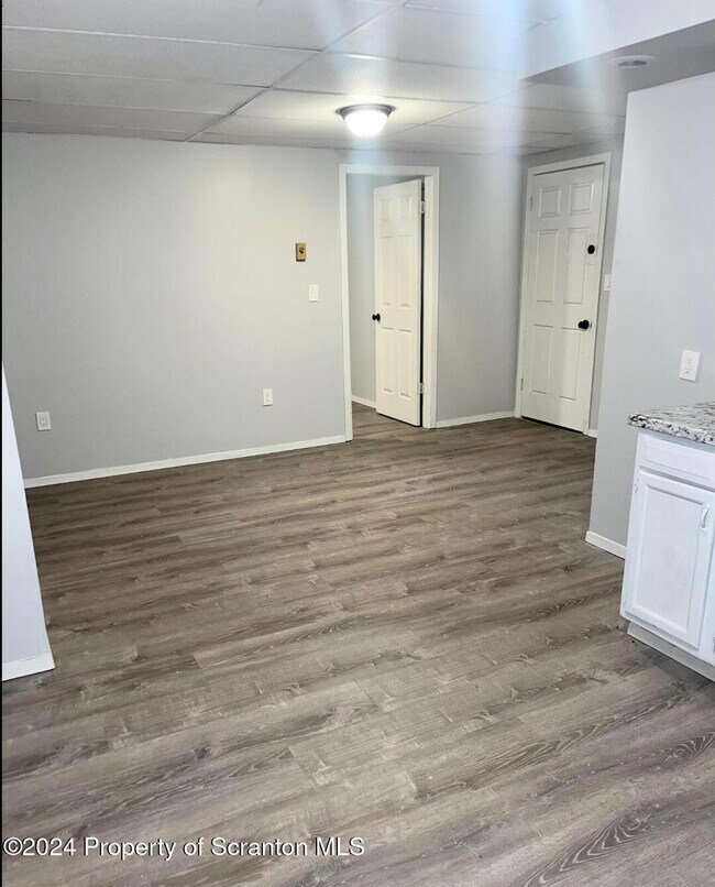 Foto del edificio - 316-316 W Market St