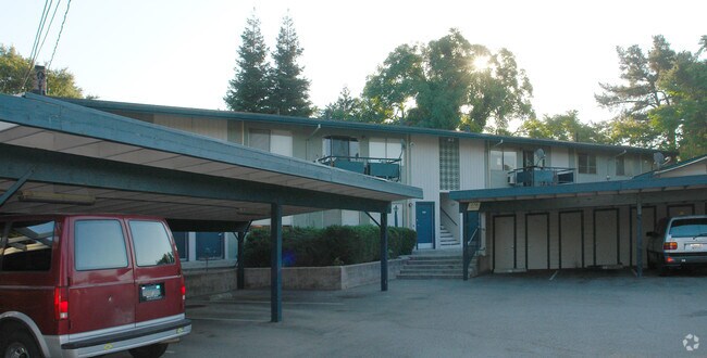 Building Photo - Sierra Garden Apartments