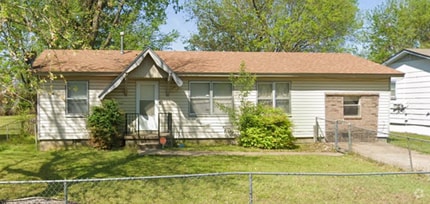 Building Photo - 5642 N Elgin Ave
