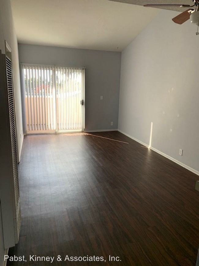 Foto del edificio - 1030 Coronado Ave