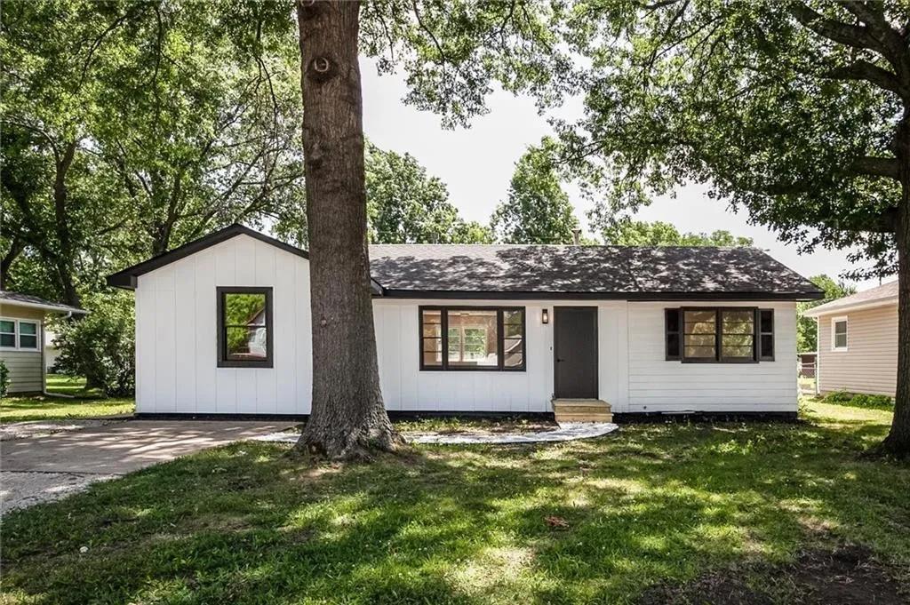 Foto principal - 1429 S Willow St