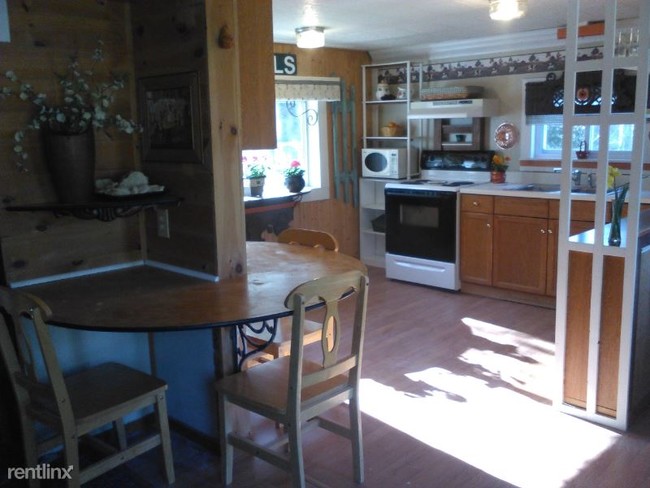 Building Photo - 1 br, 1 bath Apartment - 109 Kennebec Rd