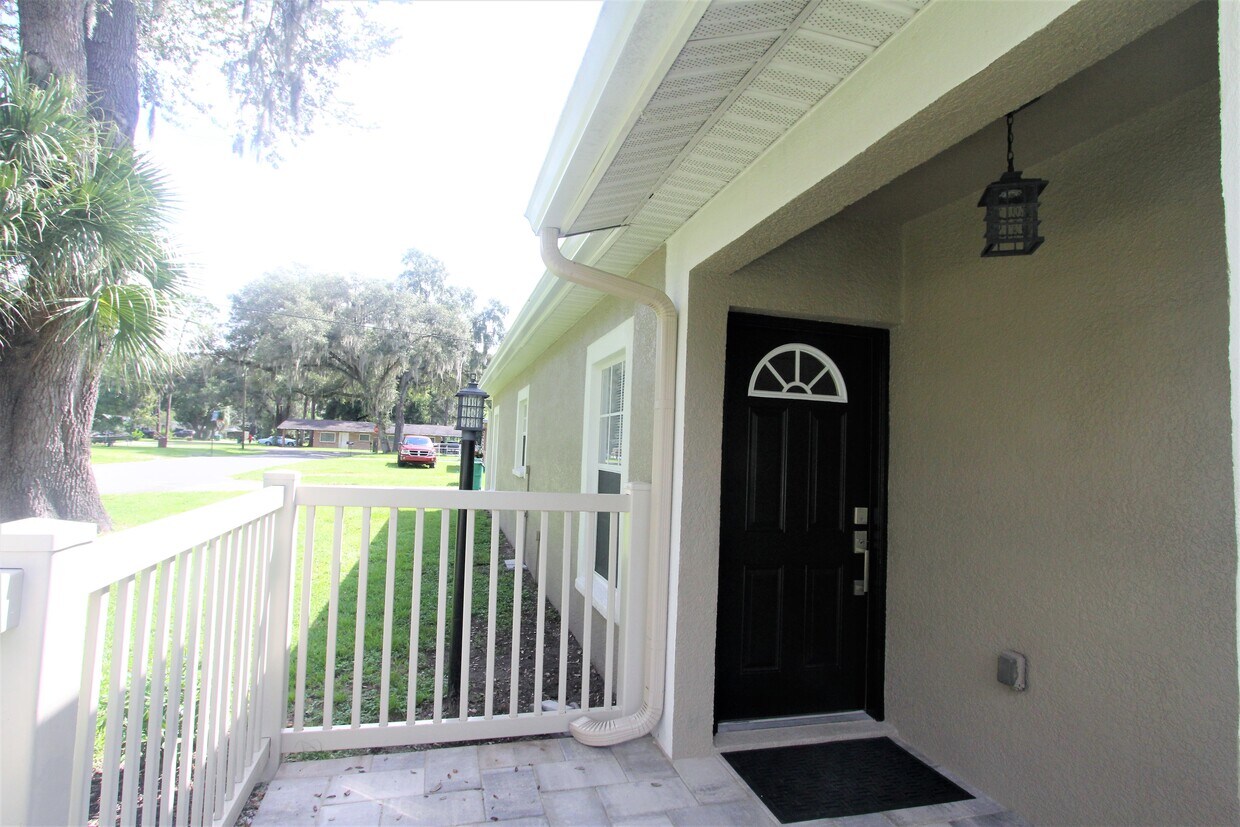 4810 19th St, Zephyrhills, FL 33542 House Rental in Zephyrhills, FL