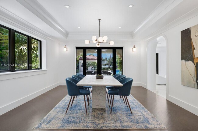 Foto del edificio - 6330 Allison Rd