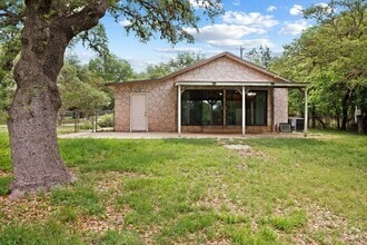 Building Photo - 9423 Aqua Dr