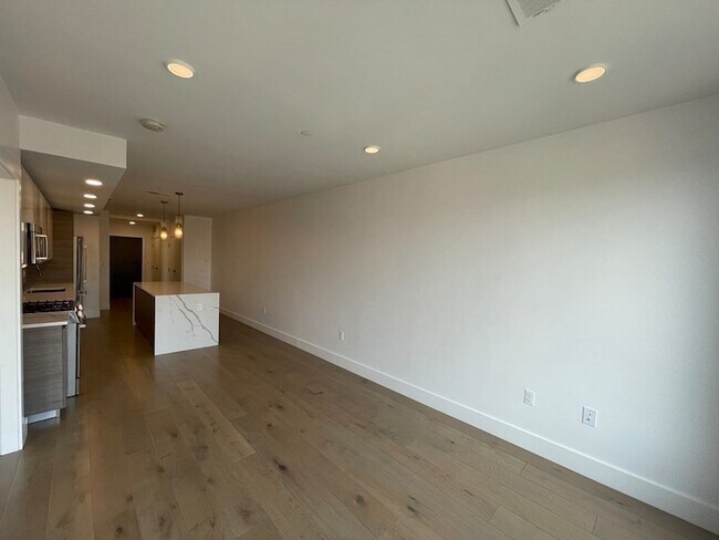 Foto del edificio - 30 Penniman Rd