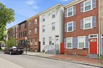 Building Photo - 120 W Barnard St