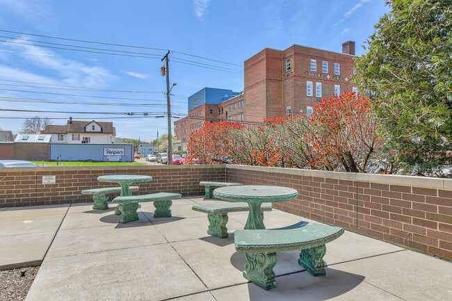 Building Photo - Citizen's Plaza - Income Restricted 62+