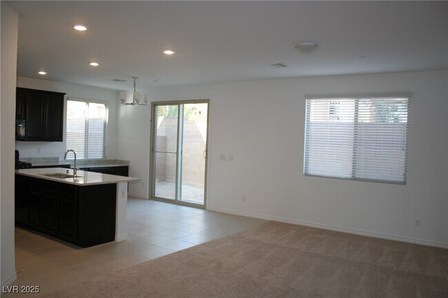 Foto del edificio - 917 Bluebell Brook St