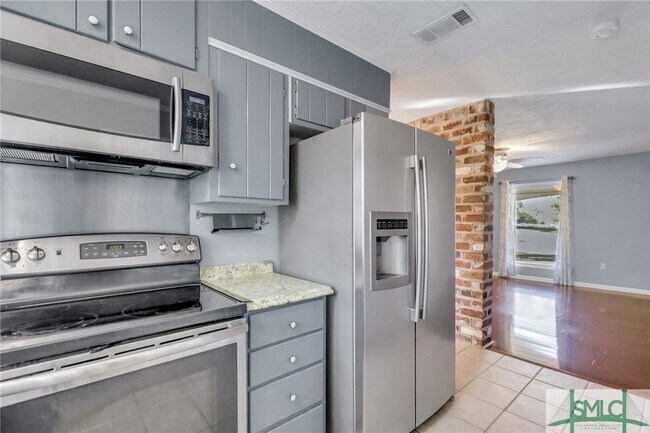 Foto del edificio - 13509 Rockingham Rd