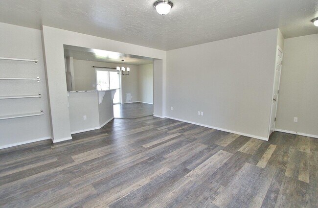 Foto del edificio - 769 S Beaver Creek Way