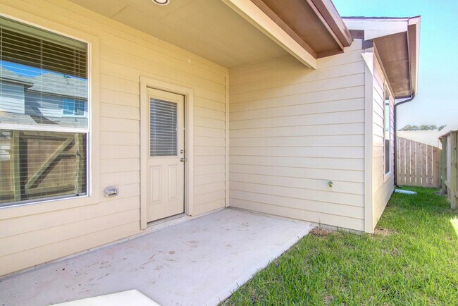 Foto del edificio - Bavaria - 12259 Maura Ln, Houston, TX, 77044