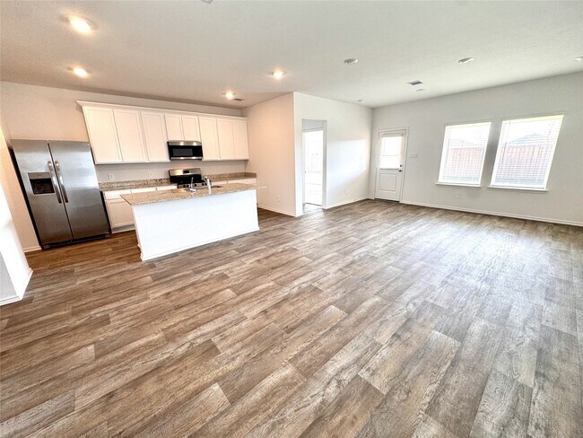 Foto del edificio - 30407 Carter Cv