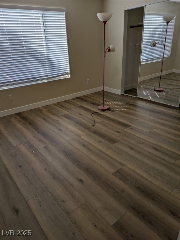 Building Photo - 350 S Durango Dr