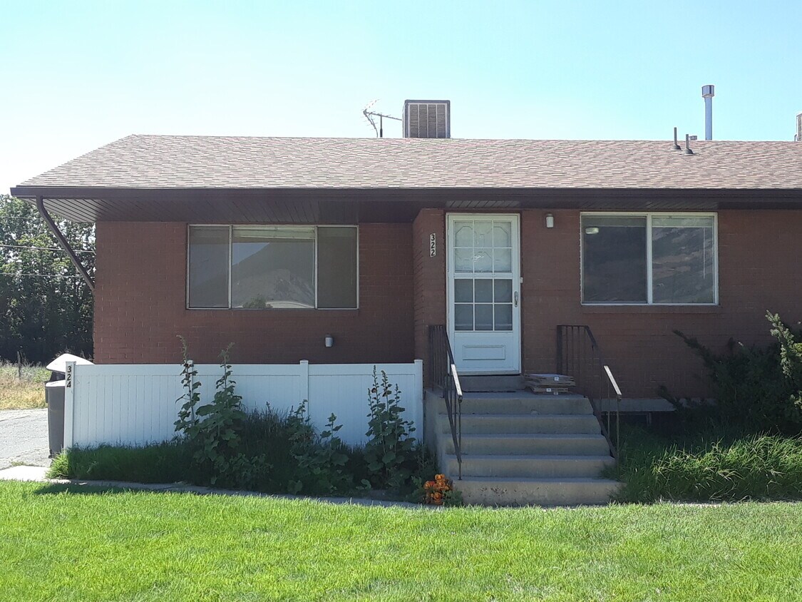 322 S 500 E St, American Fork, UT 84003 Townhome Rentals in American