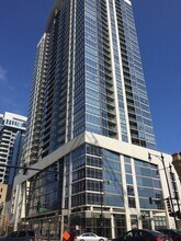 Building Photo - 100 E 14th St