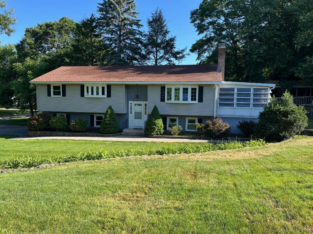 Primary Photo - 2 Westview Terrace