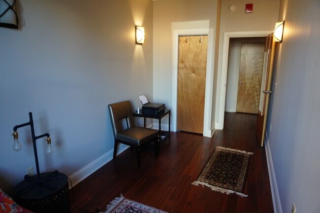 1st Bedroom - 300 4th Ave