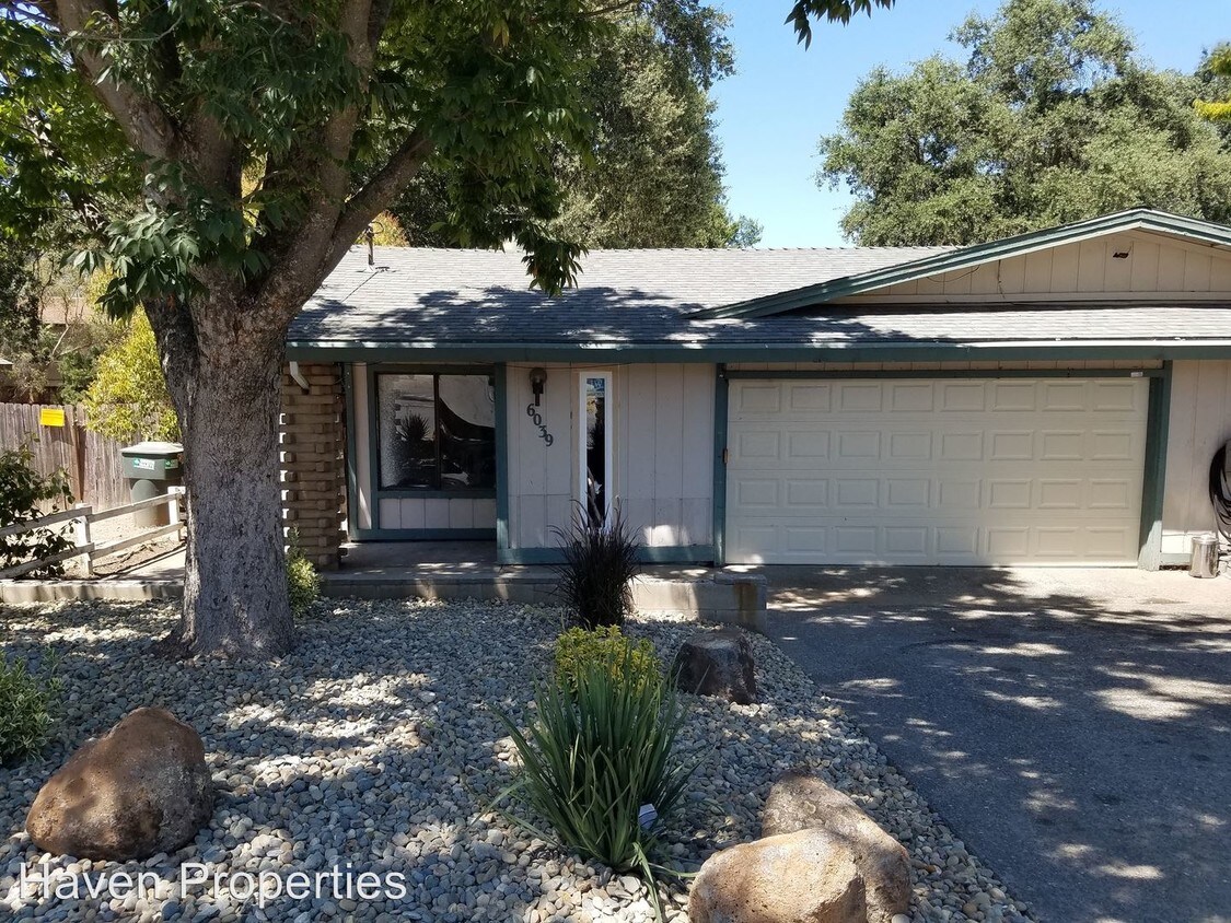 Primary Photo - 6039 Hilltop Dr