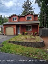 Building Photo - 520 Pettinger St