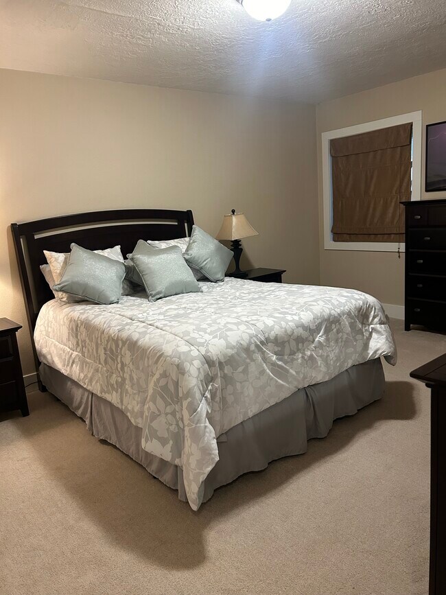 Foto del edificio - 6050 SW Taylors Ferry Rd