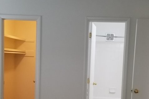 Walk-in Closet & Bathroom - 3600 Hillsboro Rd