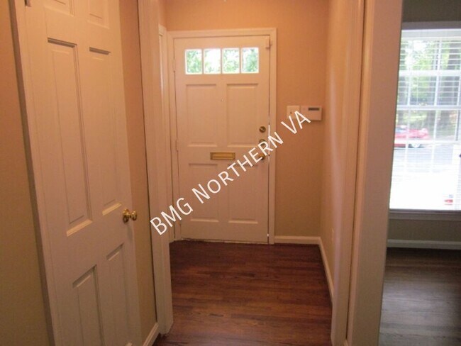 Foto del edificio - 1160 Wimbledon Dr