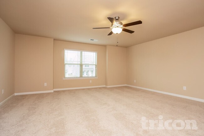 Foto del edificio - 216 Stillwood Dr