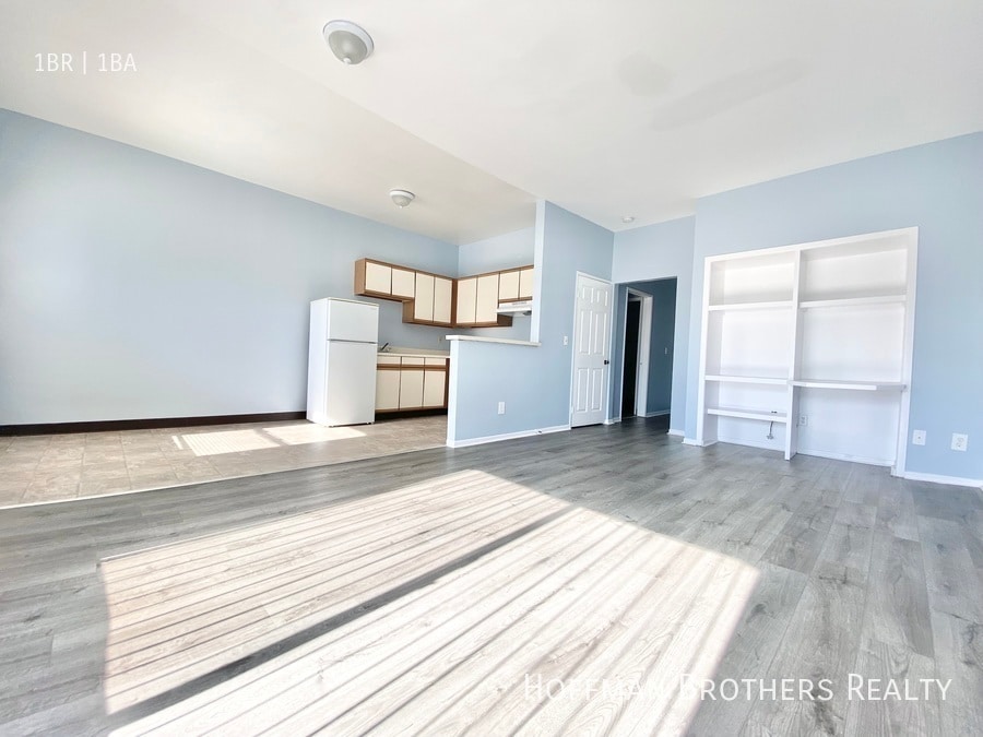 Foto principal - 432 S New Hampshire Ave Los Angeles, CA 90020