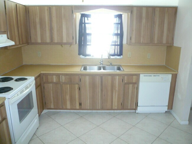 Foto del edificio - 442 Franconia Cir