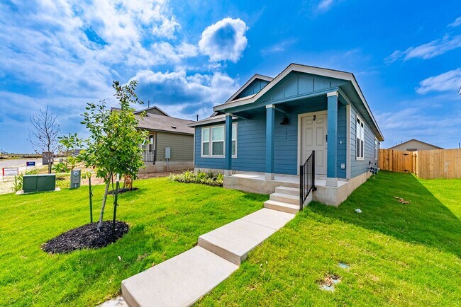 Foto del edificio - Your Ultimate Modern Haven: Comfort, Style, & Convenience Await in this Meticulously Designed Ret...