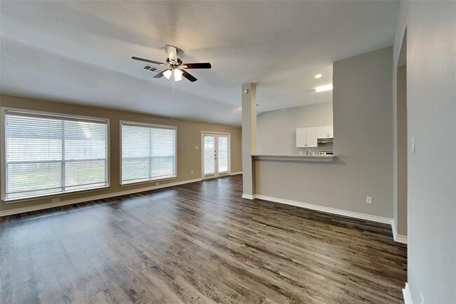 Building Photo - 6506 Garden Canyon Dr