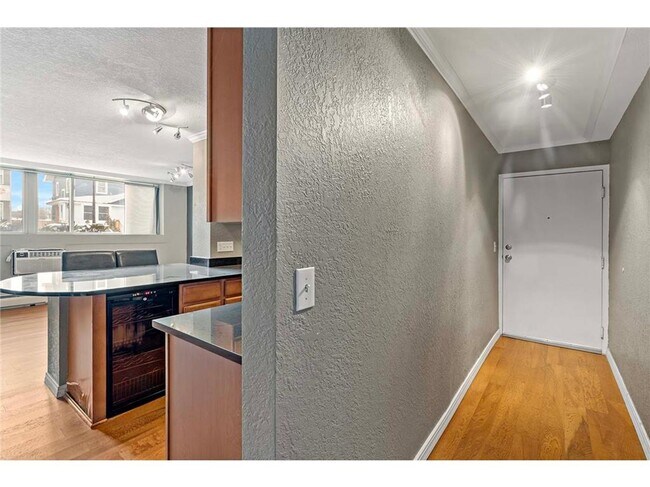 Foto del edificio - 3120 Hennepin Ave