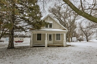 Building Photo - 3100 N 35th St