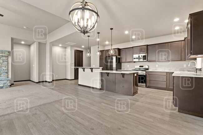 Foto del edificio - 4025 W Homeward Bound Blvd