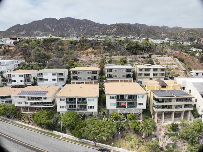 3D Exterior - Malibu Coastline Apartments