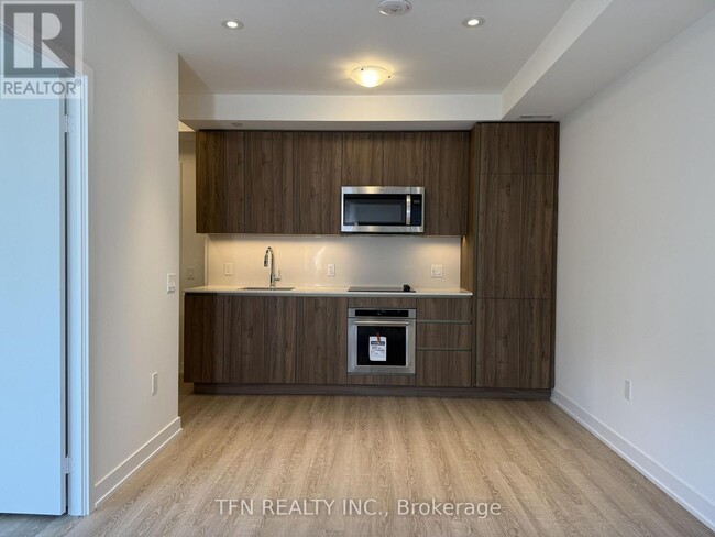 Photo du bâtiment - 15 Richardson St