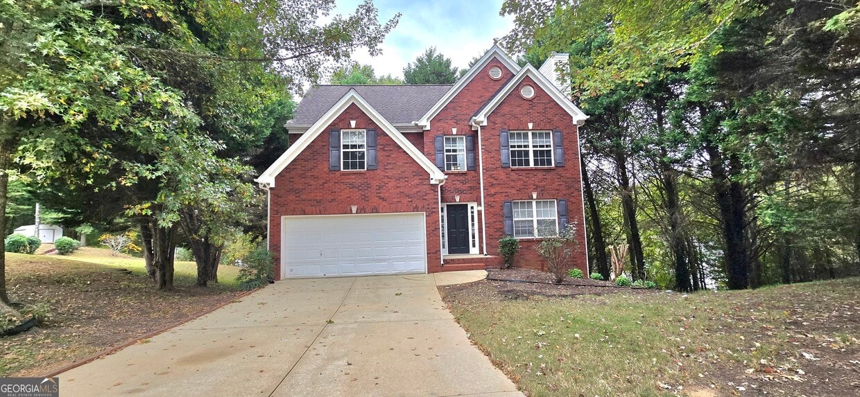 Foto principal - 610 James Ridge Dr