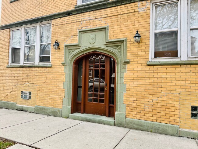 Foto del edificio - 3938 S Talman Ave