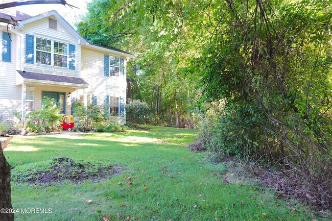 Building Photo - 498 Tivoli Ct