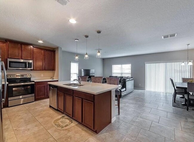 Foto del edificio - 157 Williamson Dr