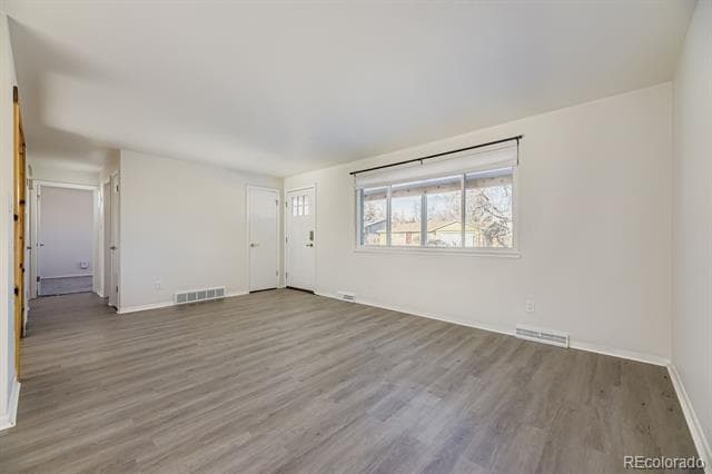 Building Photo - 952 S Garland Way