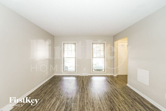 Foto del edificio - 104 Heron Ct