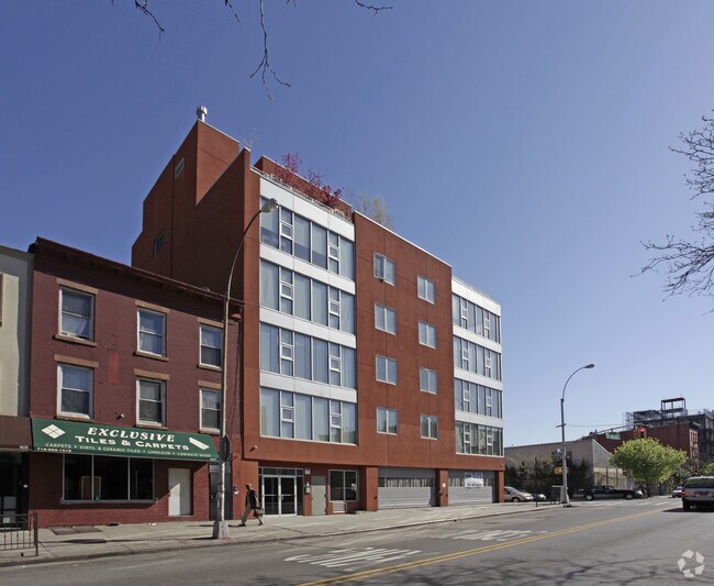Building Photo - 609 Myrtle Ave