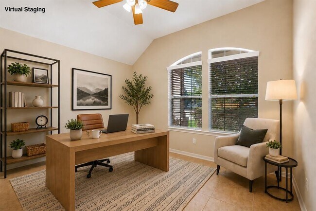 Foto del edificio - 3501 Shellcastle Ln