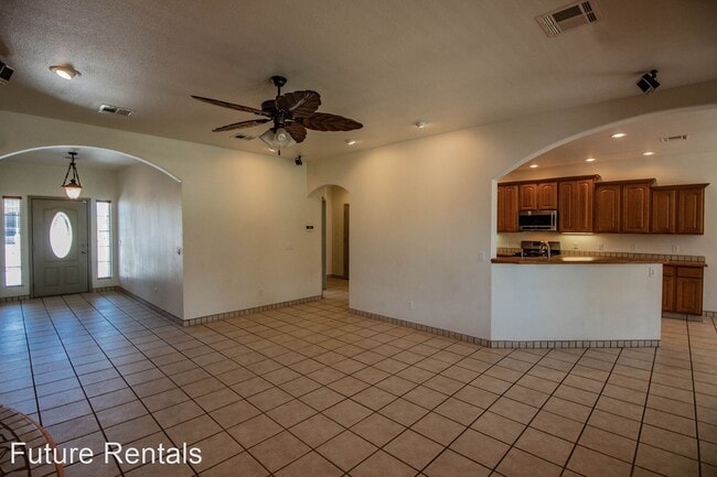 Building Photo - 4 br, 2.5 bath House - 4241 Wood Loop