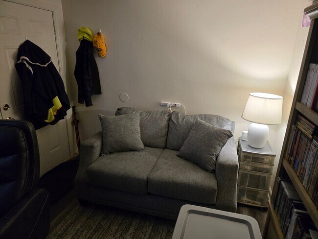 Foto del edificio - 2223 N Water St Ext