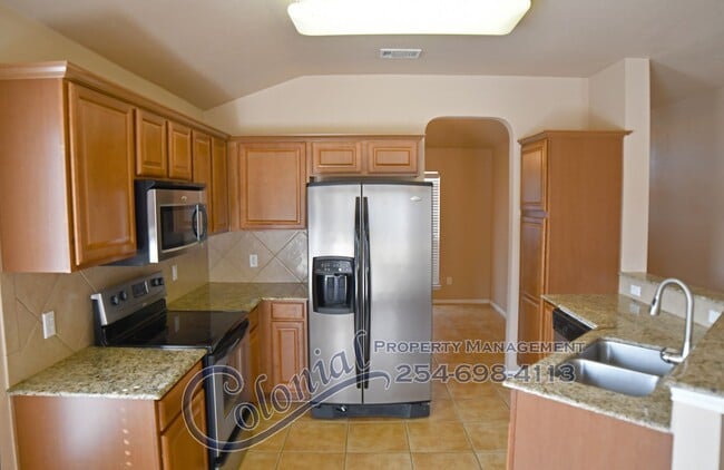 Building Photo - AVAILABLE SOON!